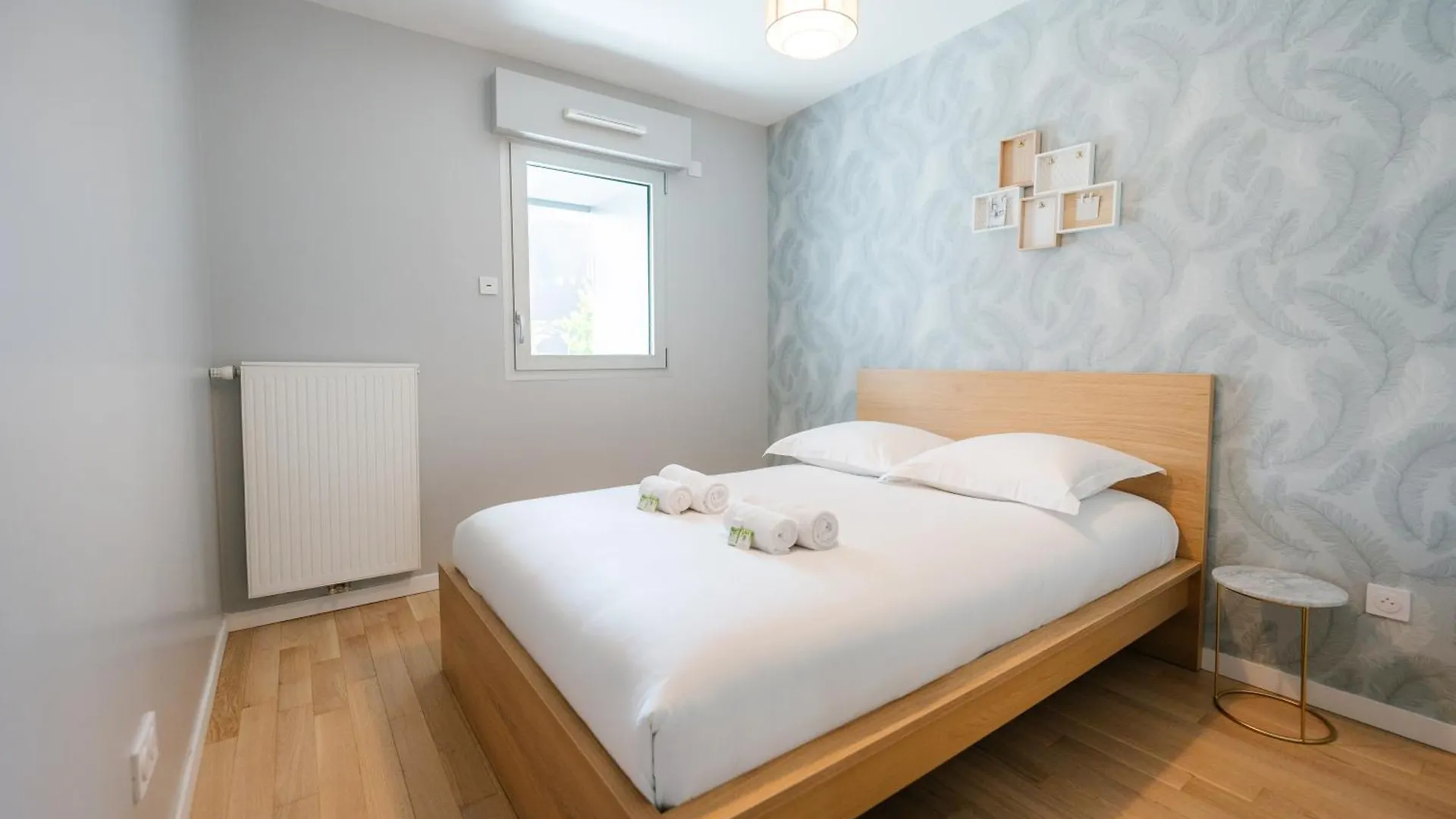 Confort Absolu A ,superbe Renove 7 Avec Salles De Bain Privatives Apartment Paris
