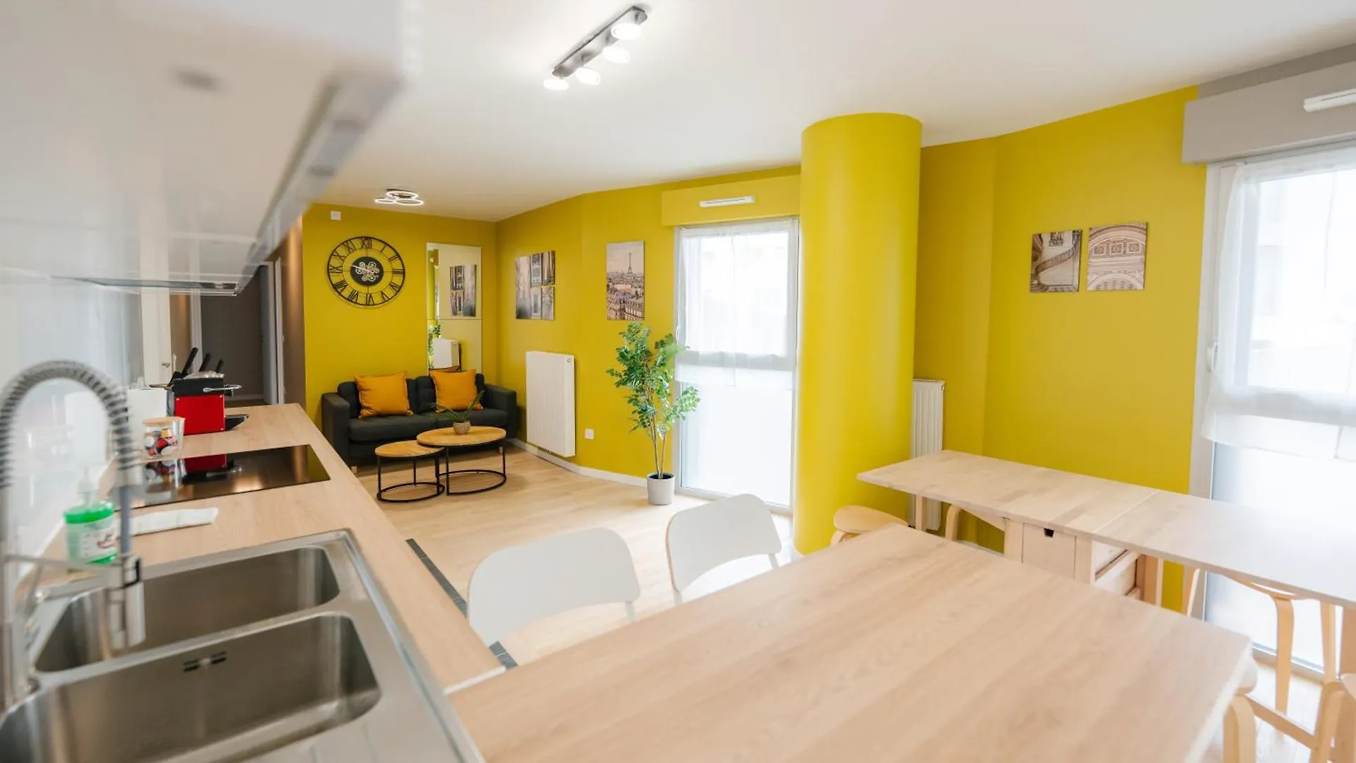 דירה Confort Absolu A ,superbe Renove 7 Avec Salles De Bain Privatives