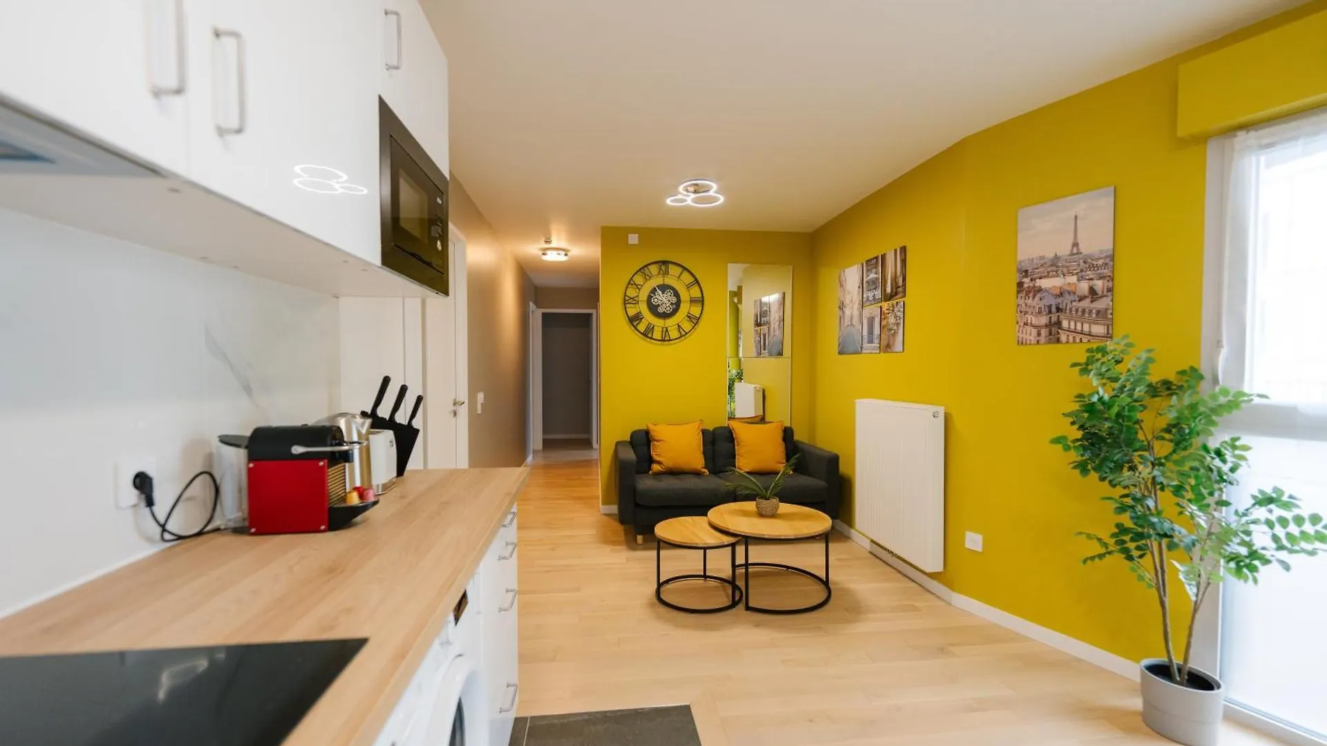 Confort Absolu A ,superbe Renove 7 Avec Salles De Bain Privatives